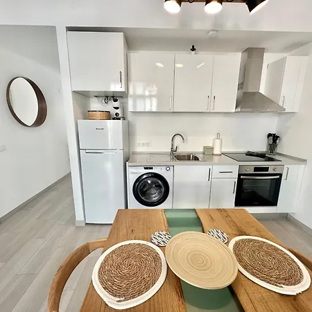 Salty Loft En El Centro De Corralejo, Terraza Privada, Cocina Completa Y Wifi * 코라레호
